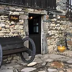 Casa La Fonte Barcia (Asturias)