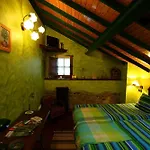 Gospodarstwo wiejskie Casa La Fonte Barcia (Asturias)